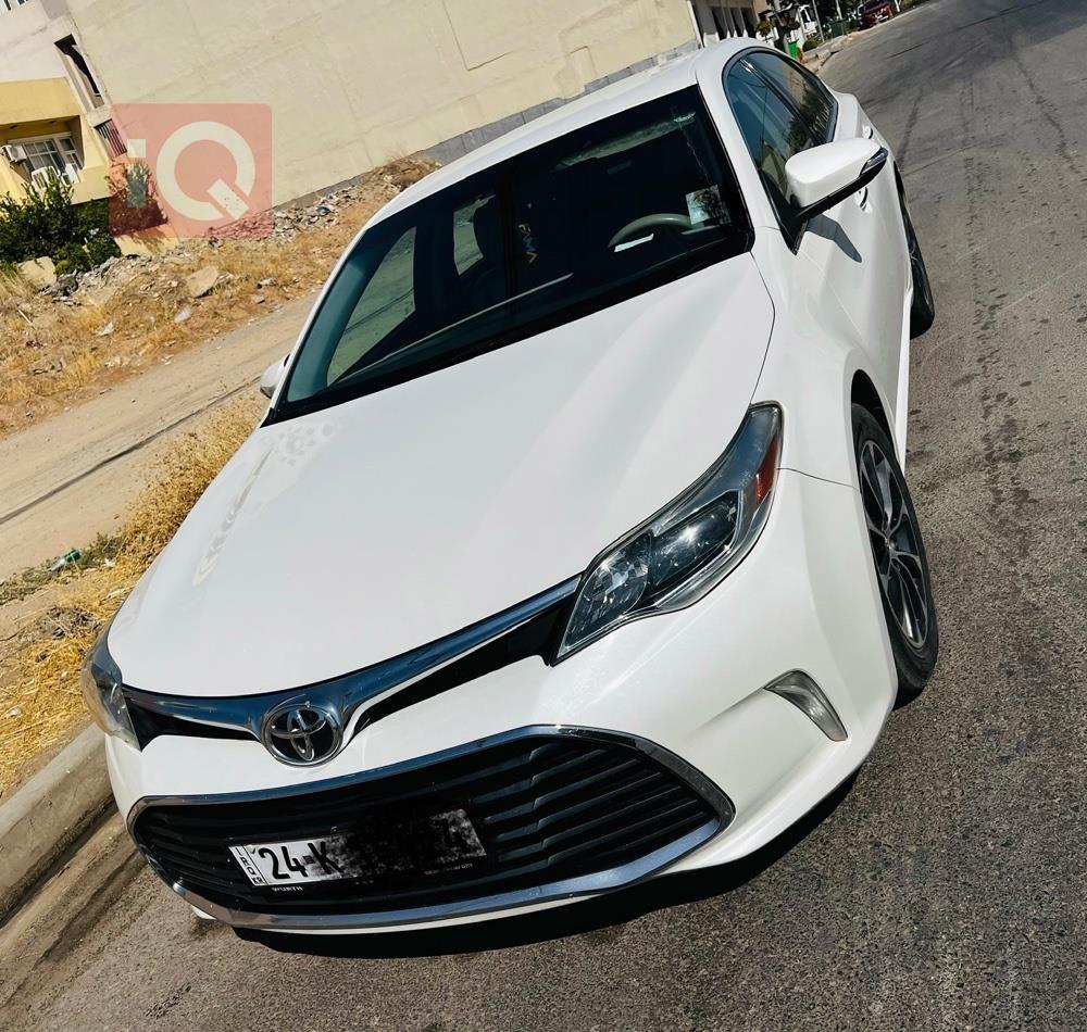 تويوتا أفالون